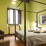 Konukevi Del Corso